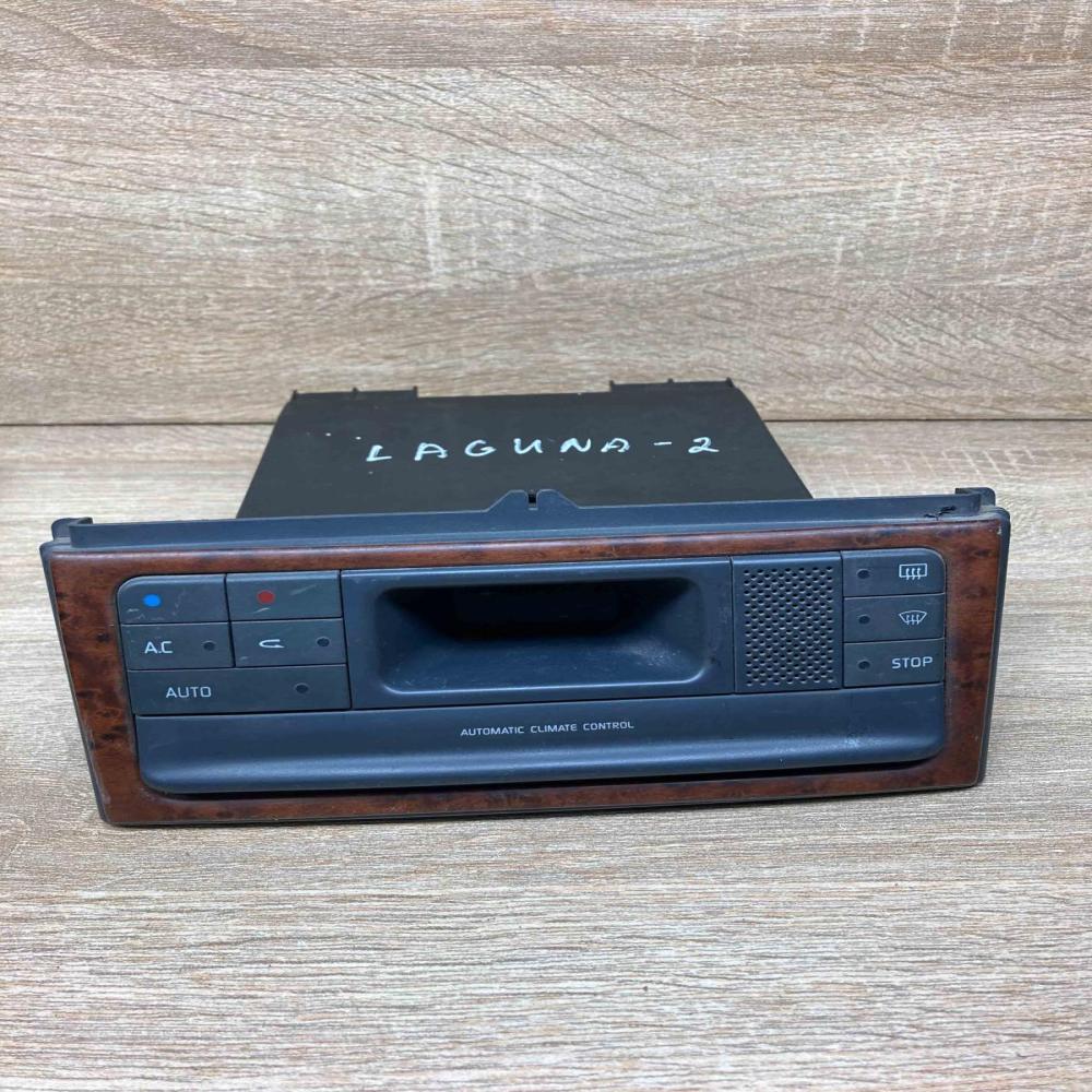 7700425674 9140010332  Climate control unit Renault Laguna I