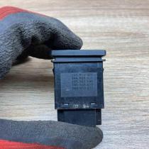 1H5959621   Windscreen/window heater switch Volkswagen Golf III
