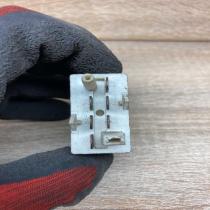 893941535   Fog light switch Audi 80 90 S2 B4