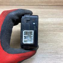 38600 SM4 G01 M1   Fuse module Honda Accord