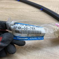 BP4K 58 76X 1E102257  Front door rubber seal Mazda 3 I