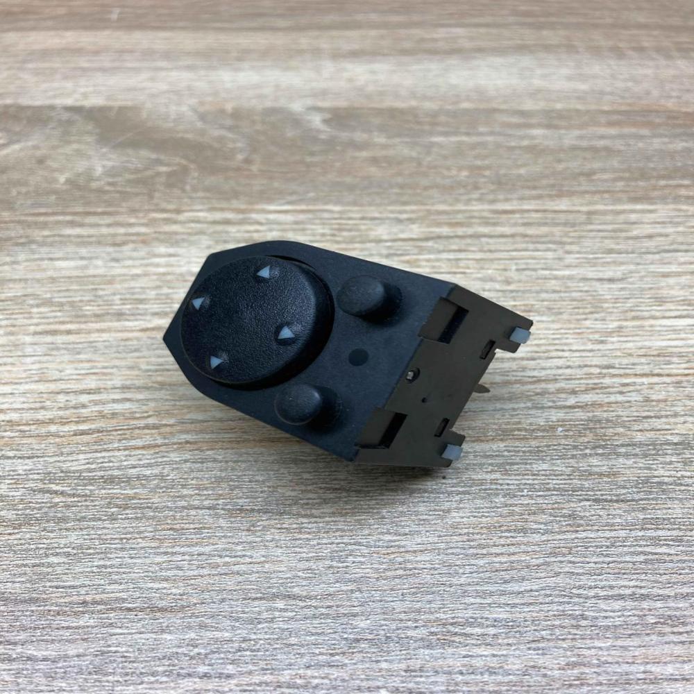4A0959565   Wing mirror switch Audi A6 S6 C4 4A
