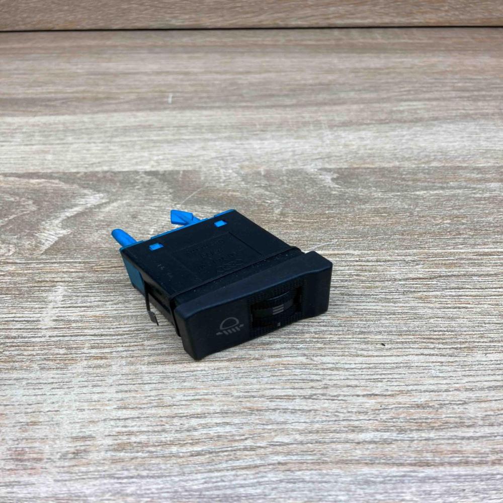 4A0941301   Headlight level height control switch Audi A6 S6 C4 4A