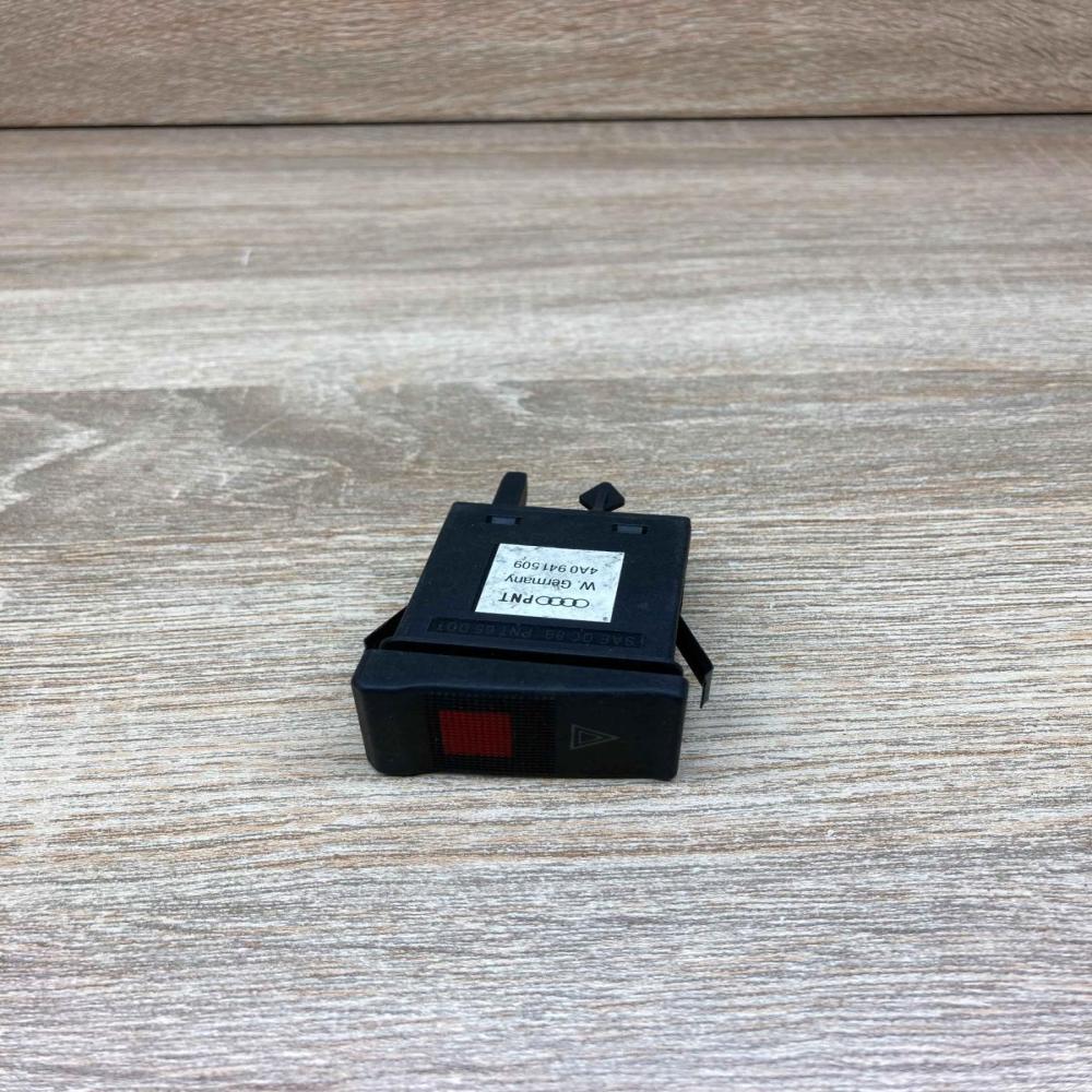 4A0941509   Hazard light switch Audi A6 S6 C4 4A