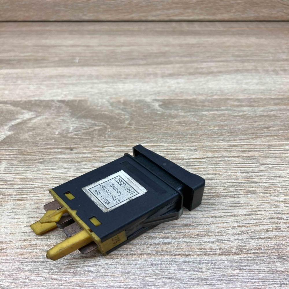 4A0941563C   Fog light switch Audi A6 S6 C4 4A