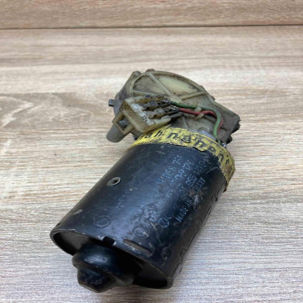 221955113G   Wiper motor Audi A4 S4 B5 8D