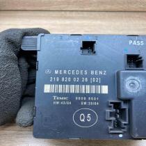 2198200226  LH Door control unit/module Mercedes-Benz CLS C219