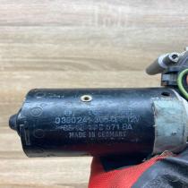 0390241308   Wiper motor Ford Escort