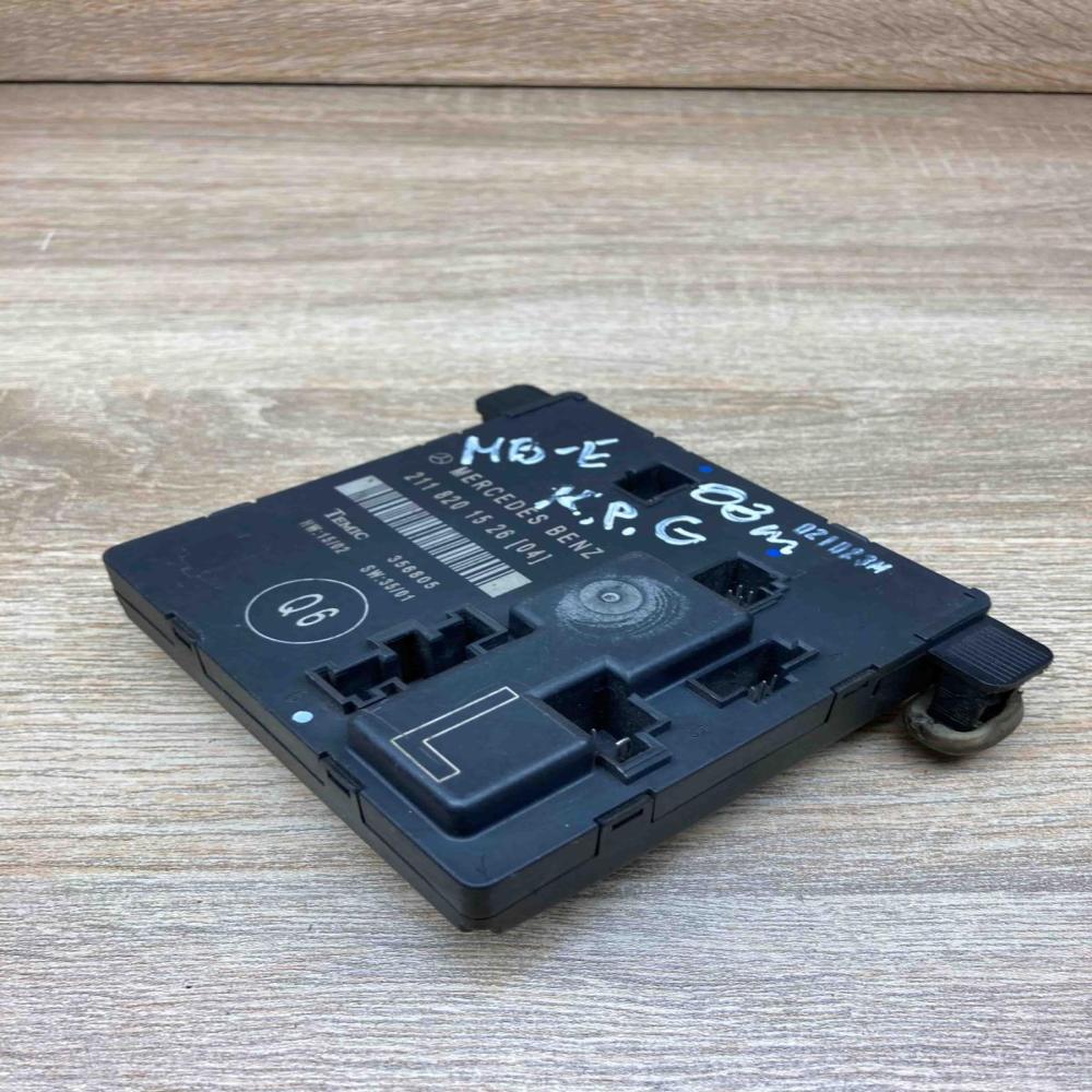 2118201526  LH Door control unit/module Mercedes-Benz E W211