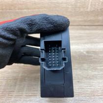 1J0959799H 5DK007951  Comfort/convenience module Volkswagen PASSAT B5
