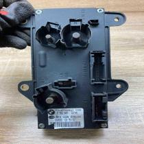 6922820 8ES008270  Power management control unit BMW 7 E65 E66