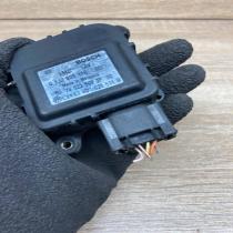 8D1820511B 0132801116 With Plug Air flap motor/actuator Volkswagen PASSAT B5