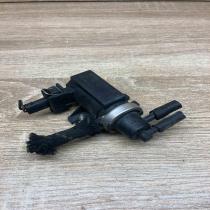1H0906627 72190320 With Plug Turbo solenoid valve Volkswagen Transporter - Carav