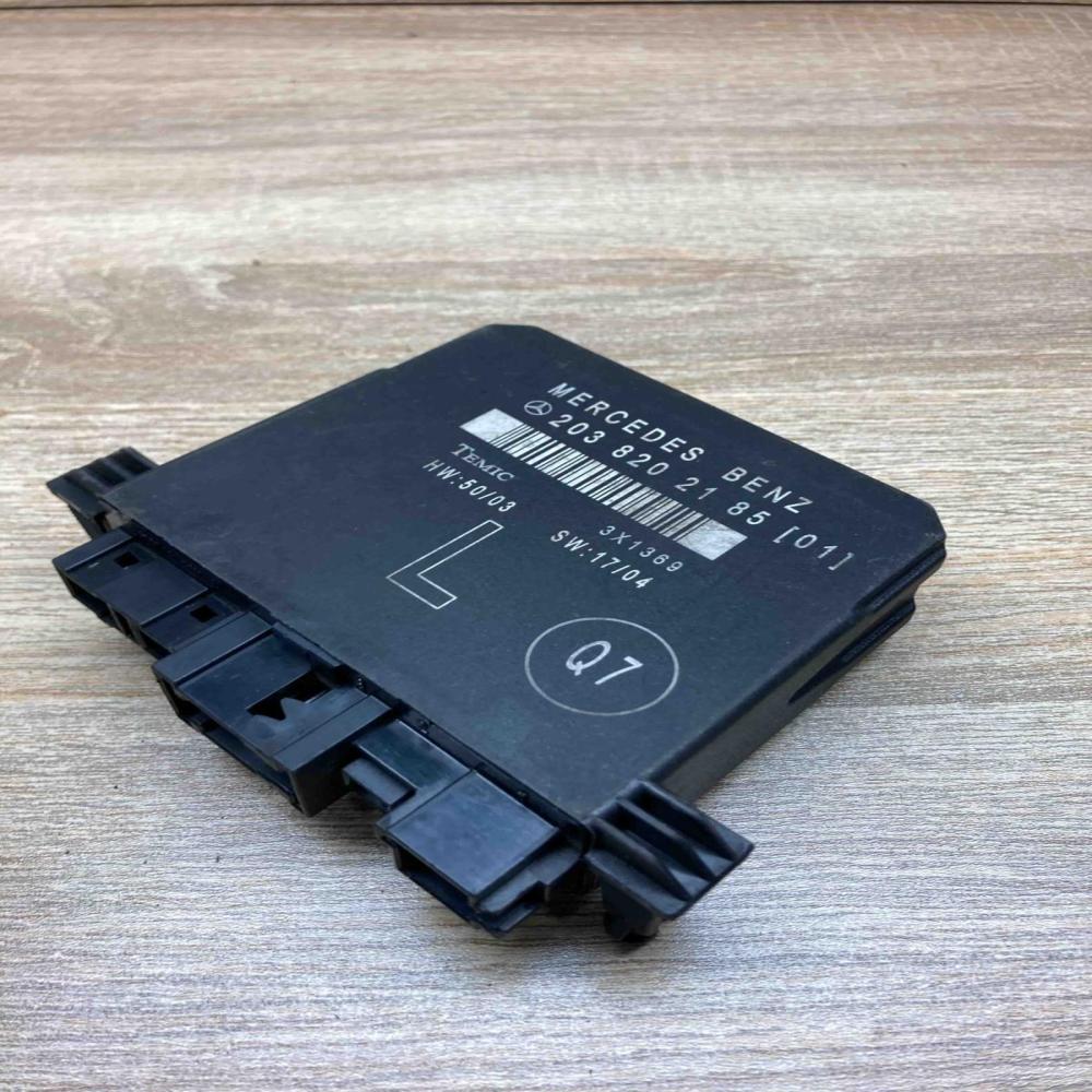 2038202185 3X1369 LH Door control unit/module Mercedes-Benz C W203