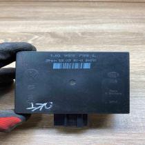 1J0959799L 5DK007951  Comfort/convenience module Skoda Octavia Mk1 (1U)