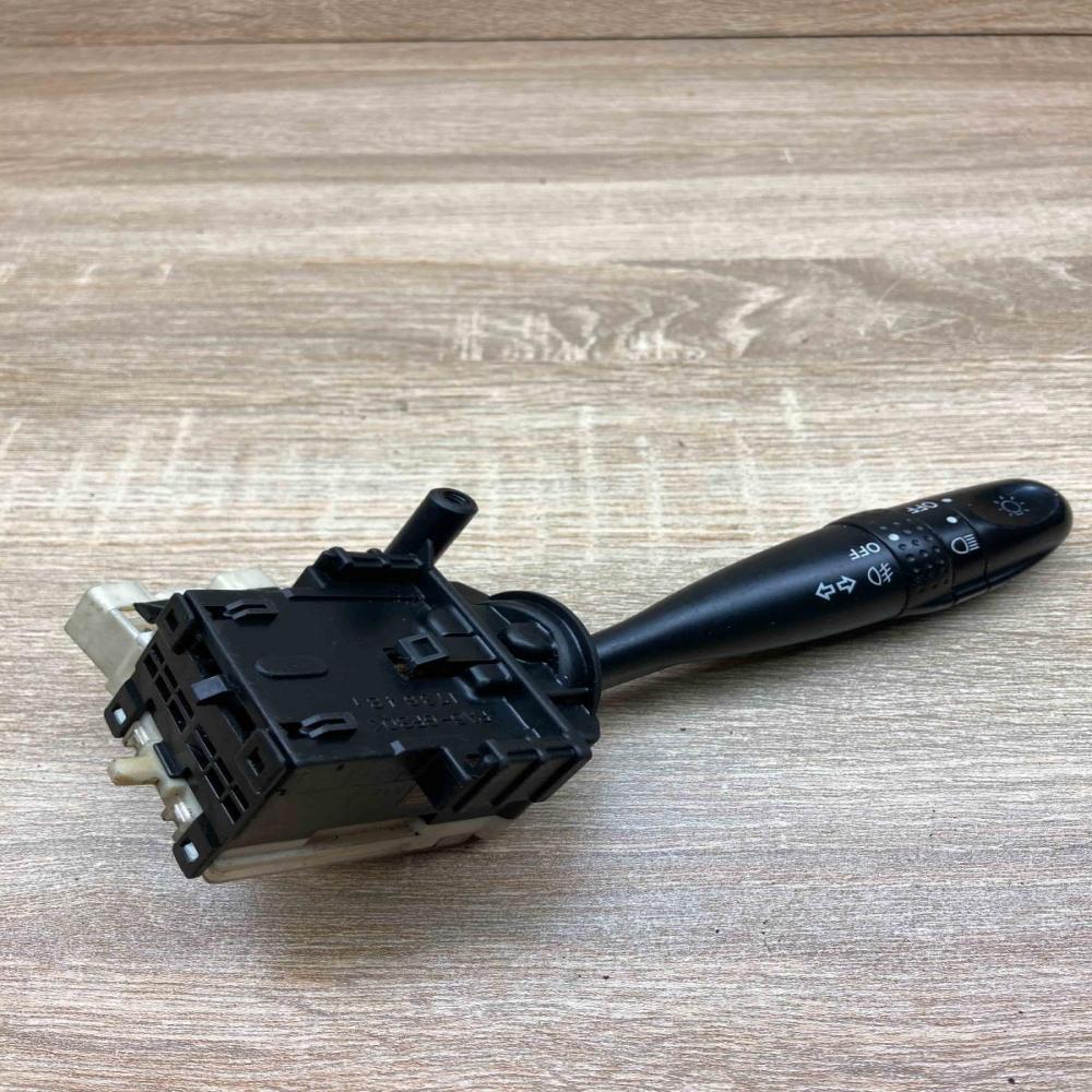 173648   Indicator stalk Toyota Yaris