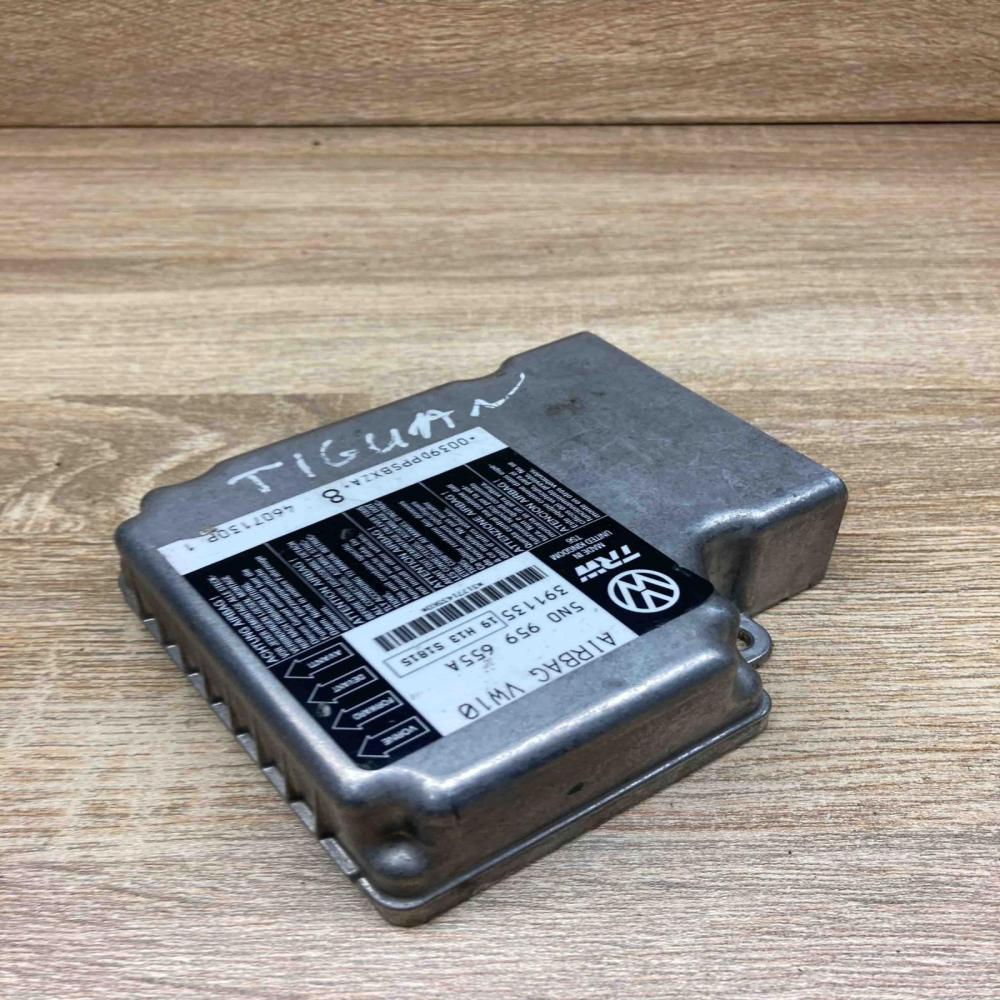 5N0959655A 39113519 Used Airbag control unit/module Volkswagen Tiguan