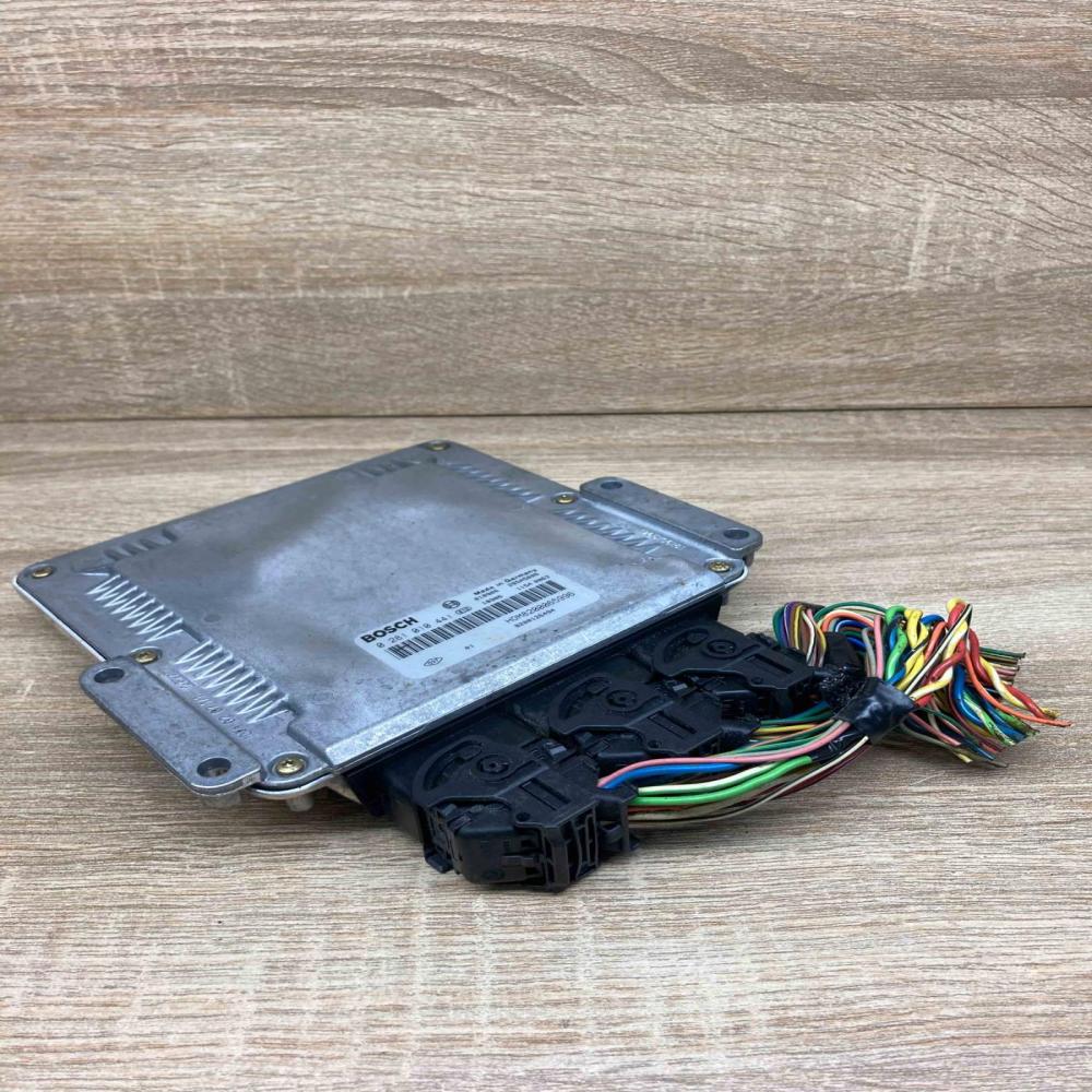 30630048 8200065996 With Plug Engine control unit/module ECU Volvo S40, V40