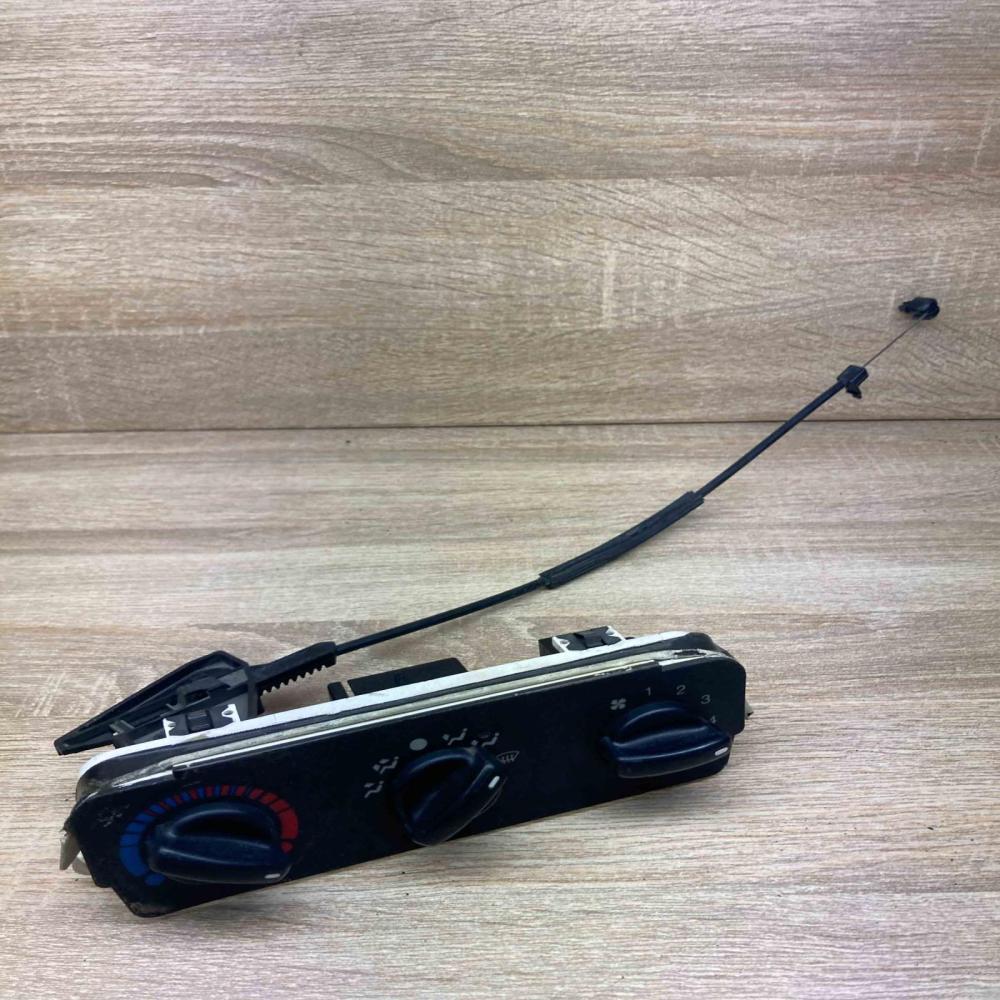93BW18D 3B18549AM  Climate control unit Ford Mondeo MK I