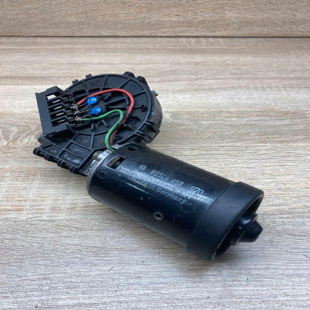 0390241429   Wiper motor Mercedes-Benz E W210