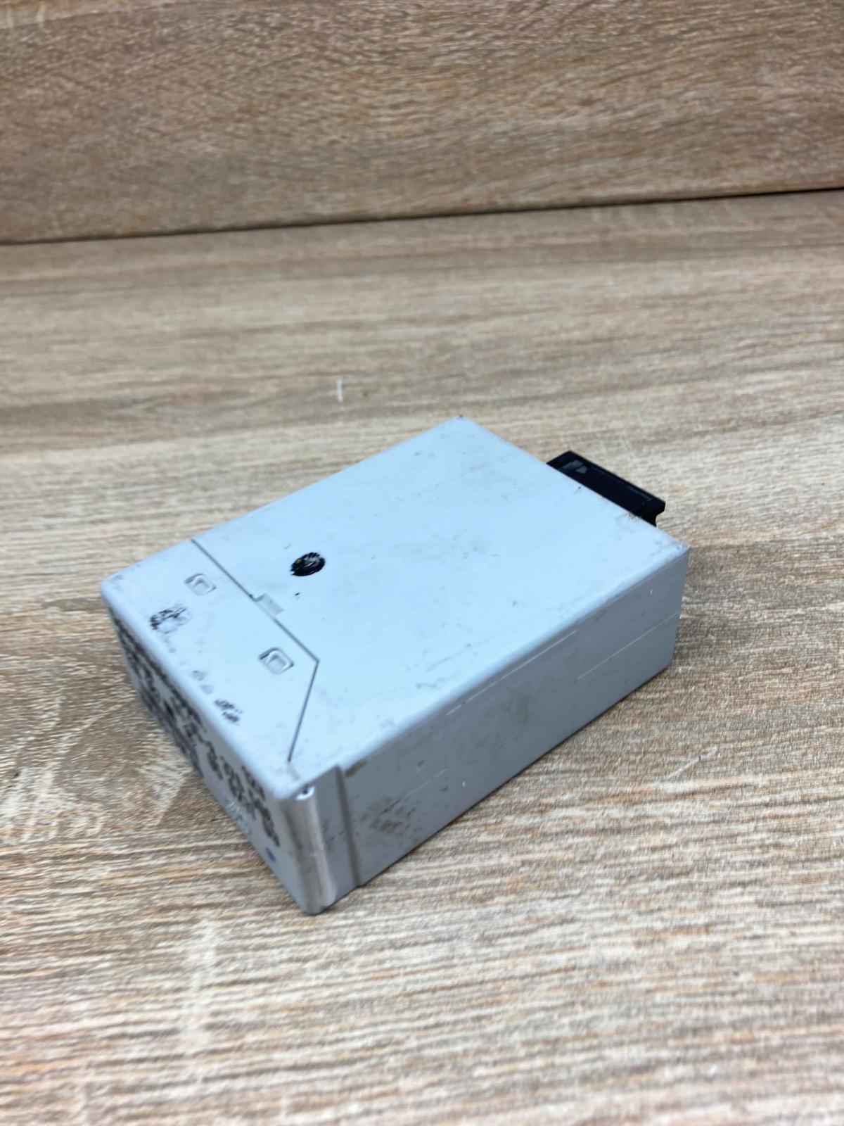 8376506 05021100  Wing mirror control module BMW 5 E39