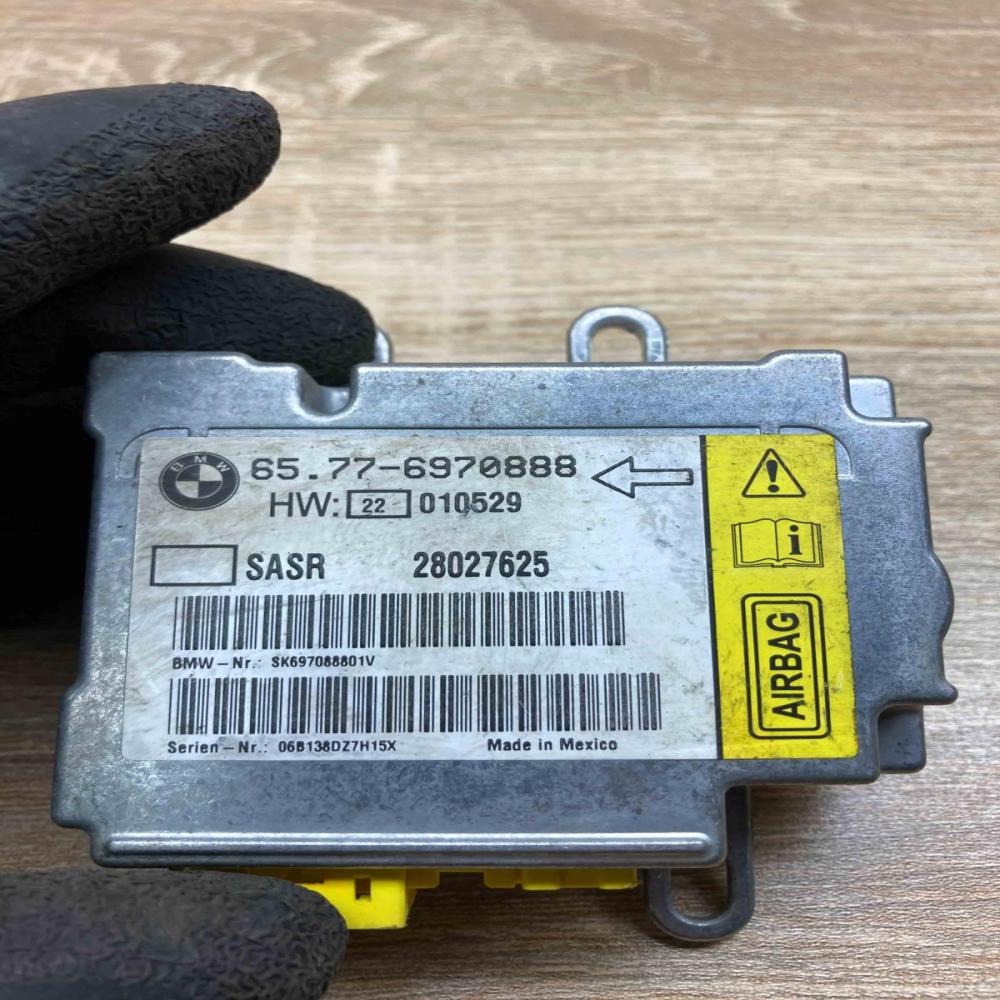 6970888 28027625  Airbag control unit/module BMW 7 E65 E66