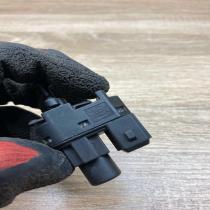 93BB13480 BC   Brake pedal sensor switch Ford Fiesta