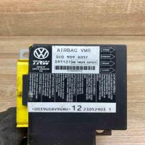 3C0909605F 39112108  Airbag control unit/module Volkswagen PASSAT B6