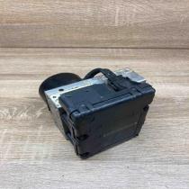 05033082AC P05273680AC  ABS Pump Chrysler PT Cruiser
