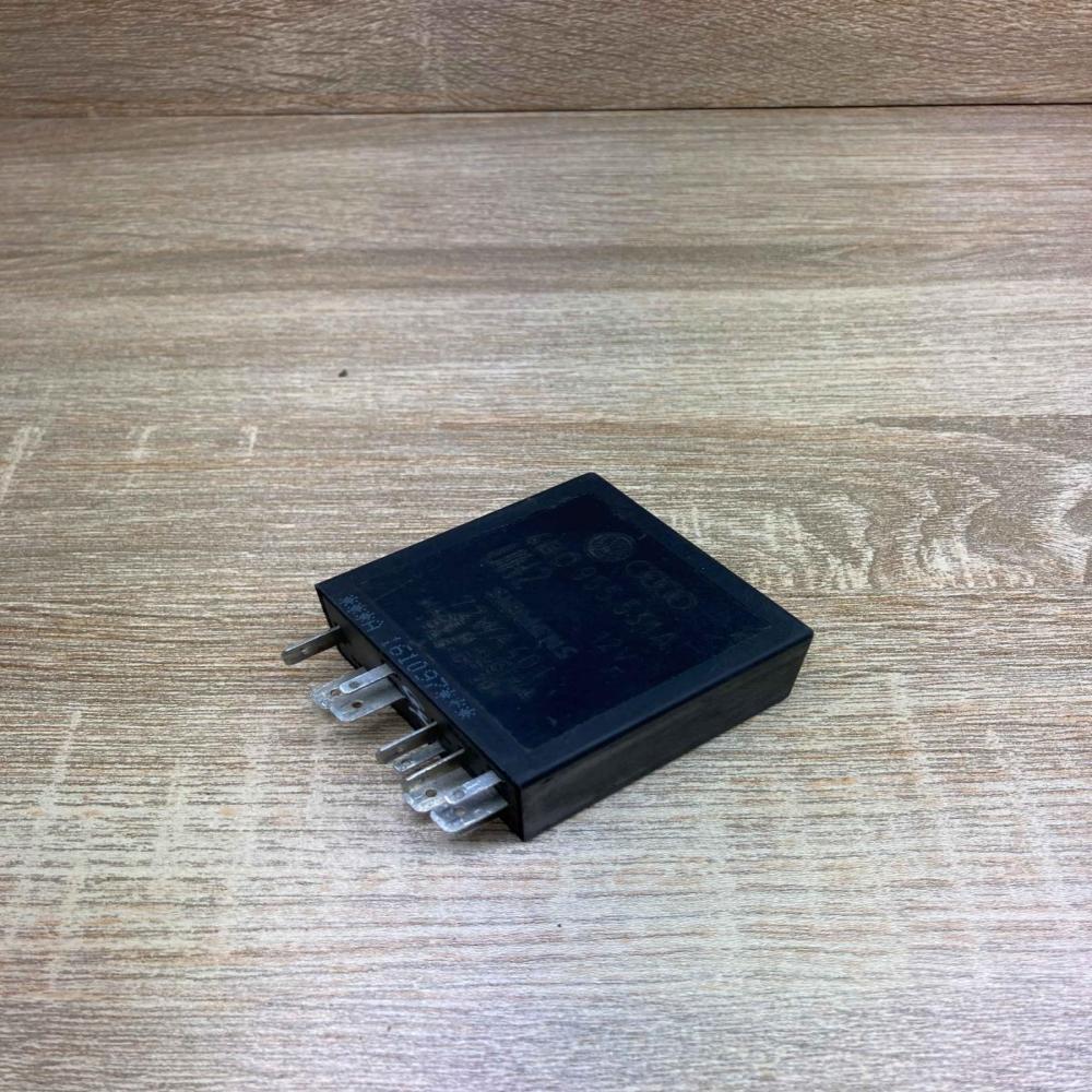 4B0955531A  377 Other relay Audi A6 S6 C5 4B