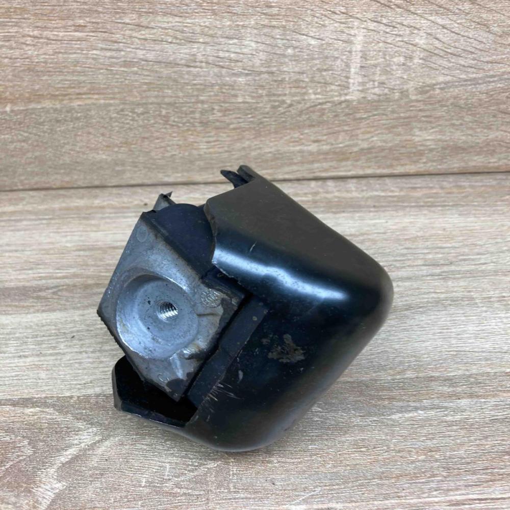 A9062411613 A906241  Engine mount bracket Mercedes-Benz Sprinter W907 W910