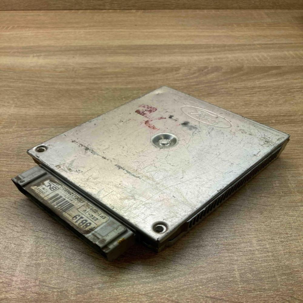 E8DF 12A650 L1B   Engine control unit/module ECU Ford Mondeo Mk III