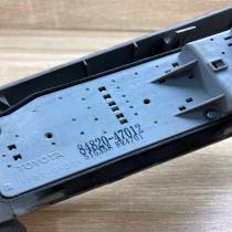 84820 47012 515358 HM4701  Electric window control switch Toyota Prius (XW20)