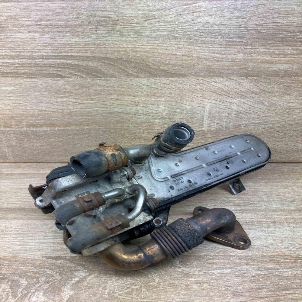 038131513AD 038131521B0  EGR valve cooler Volkswagen PASSAT B6