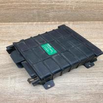 811906264 0280800104  Engine control unit/module ECU Audi 80 90 B3