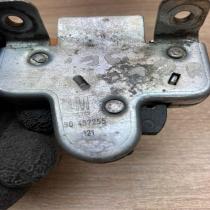 90457255   Tailgate/trunk/boot lock/catch/latch Opel Vectra B