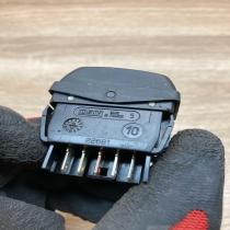 22681   Electric window control switch Citroen Xsara Picasso