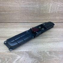 2038203710   Hazard light switch Mercedes-Benz C W203