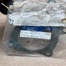A3872644580   Other engine bay part Mercedes-Benz Vito Viano W639