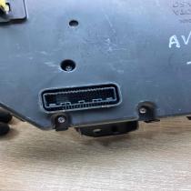83800 05L70 MB257460 4960 KMH 2010 Speedometer (instrument cluster) Toyota Avens