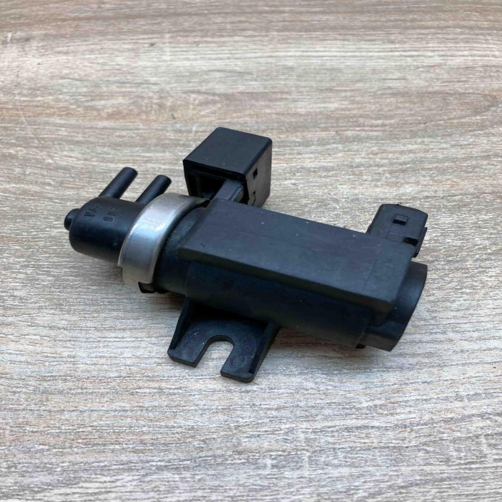 2247906 72279600  Turbo solenoid valve BMW 1 E81 E87