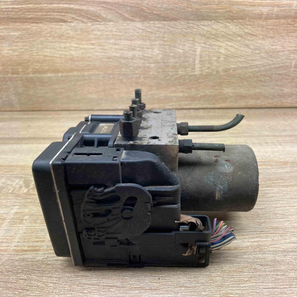 44540 05070 0265950749  ABS Pump Toyota Avensis T250