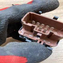 315040A   Electric window control switch Renault Megane II