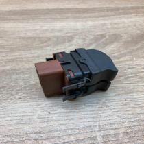 015085A   Electric window control switch Renault Laguna II