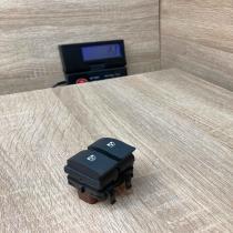 015085A   Electric window control switch Renault Laguna II