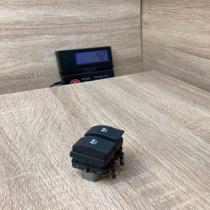 015088A   Electric window control switch Renault Laguna II