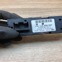 1J4959857   Electric window control switch Volkswagen Golf IV