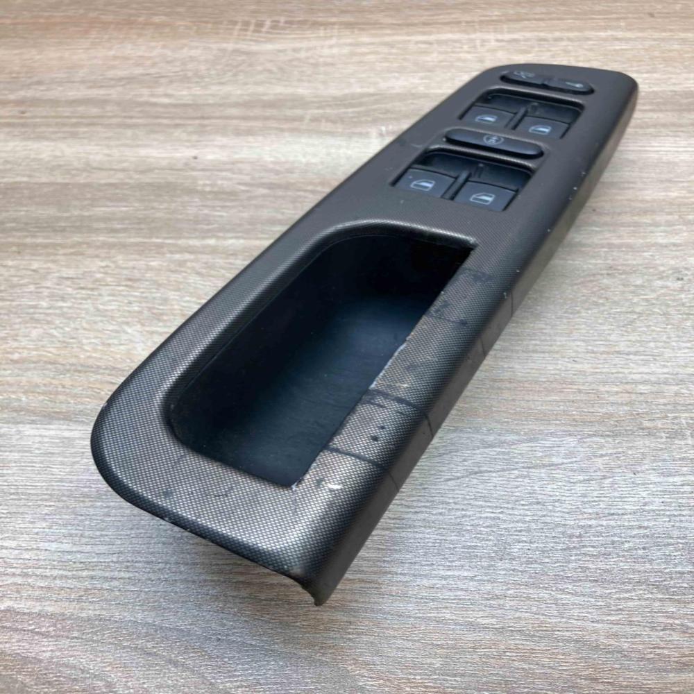 1J4959857B   Electric window control switch Volkswagen Golf IV