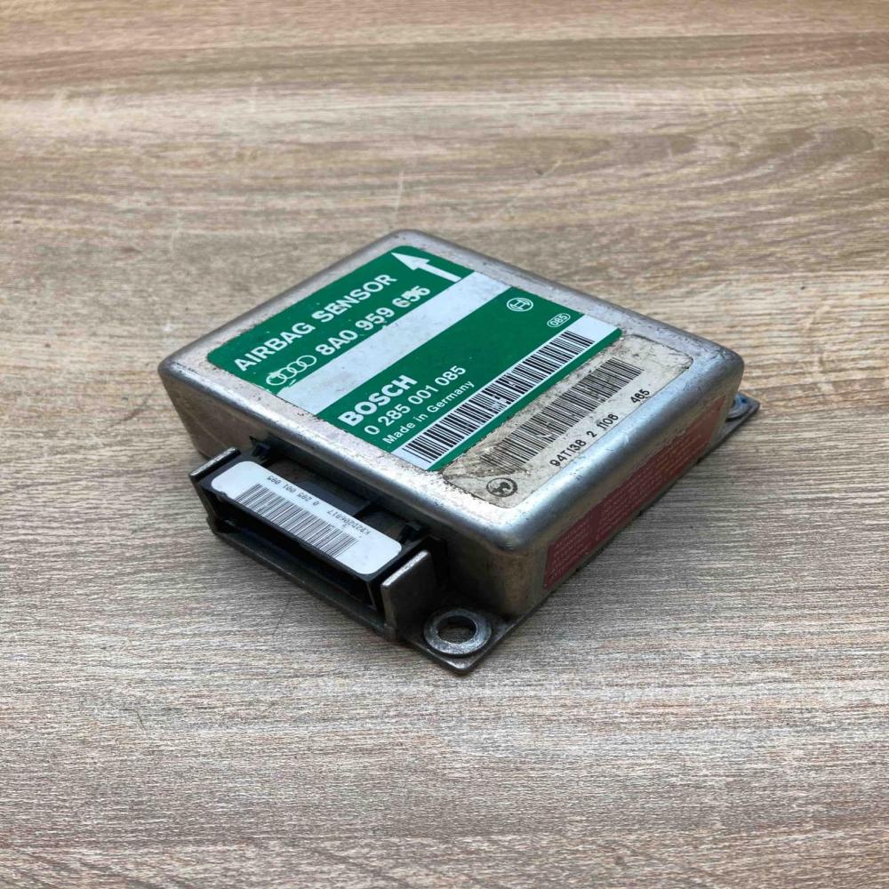 8A0959655 0285001085  Airbag control unit/module Audi 100 S4 C4