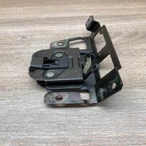 7026192   Tailgate/trunk/boot lock/catch/latch BMW 3 E46